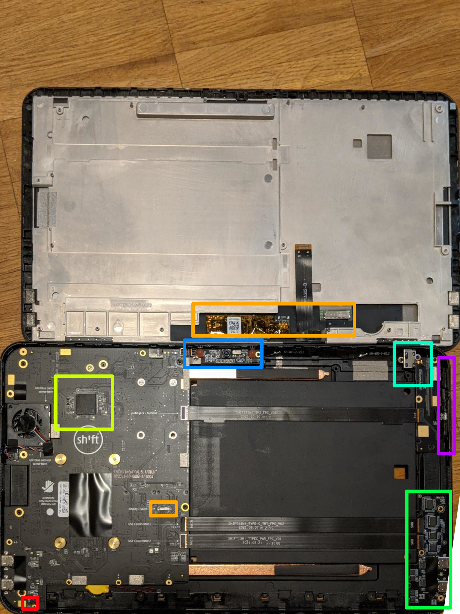 Die vorderseite des Mainboards